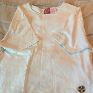 liz & co. Kids Cream Short Sleeve Tee